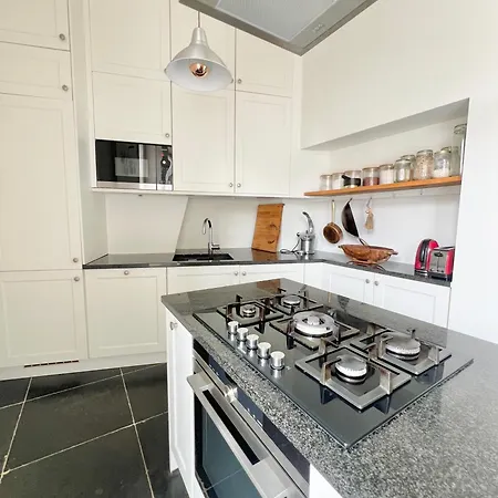 Sejour Elegant Pres Du Centre Apartment Brussels